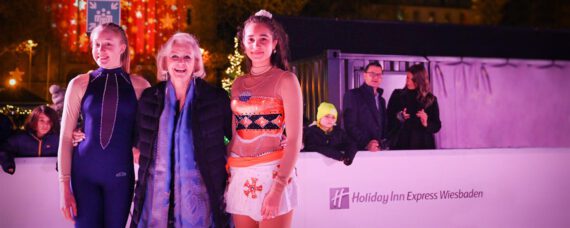 hiex-luisenplatz-on-ice-1